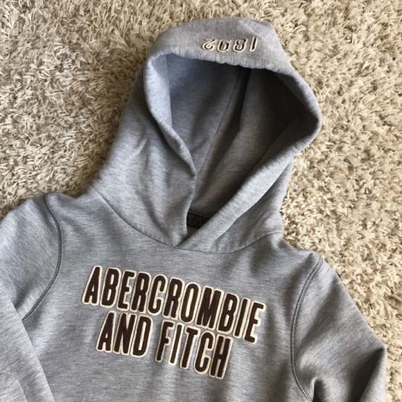 Abercrombie & Fitch Sweatshirt - Picture 2 of 7